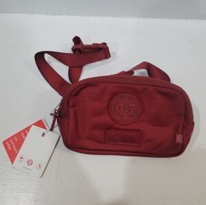 LULULEMON Team Canada Future Legacy Mini Belt Bag New With Tags